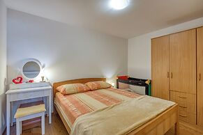 Apartment Jakara 1