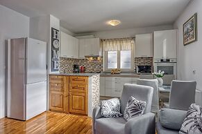 Apartment Jakara 1