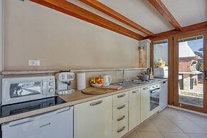Apartment Jakara 1