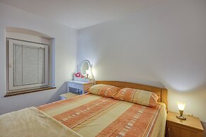 Apartment Jakara 1