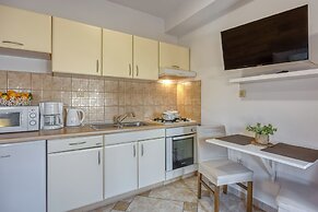 Apartment Jakara 1