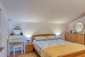 Apartment Jakara 3