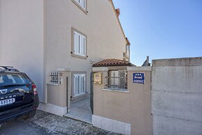 Apartment Jakara 3