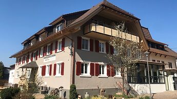 Landhotel zum Pflug