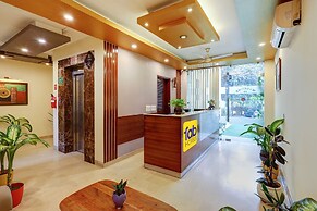 Fabhotel B Stays