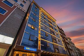 Fabhotel I Residency