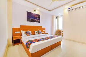 Fabhotel Aarogya Residency