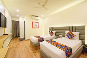 Fabhotel White Ridge