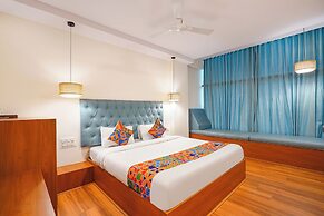 Oriva Joven's Central - Brigade Road