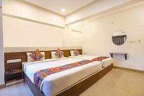 FabExpress Royal N Comforts