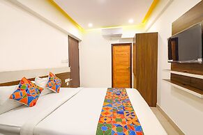 FabExpress Royal N Comforts