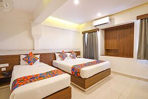 FabExpress Royal N Comforts