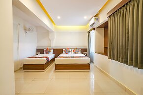 FabExpress Royal N Comforts