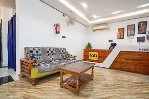 Fabhotel The Oak Tree