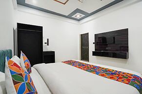 Fabhotel The Oak Tree