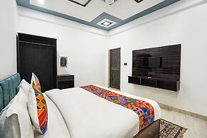 Fabhotel The Oak Tree