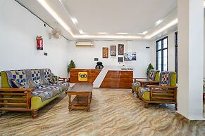 Fabhotel The Oak Tree