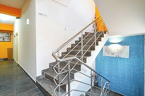 FabExpress La Palma Residency