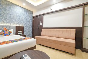 Fabhotel Avinya