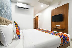 Fabhotel Avinya