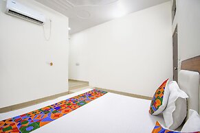 Fabhotel Jayaditya Palace