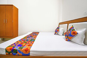 Fabhotel Jayaditya Palace