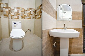 Fabhotel Jayaditya Palace