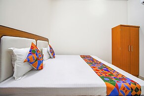 Fabhotel Jayaditya Palace