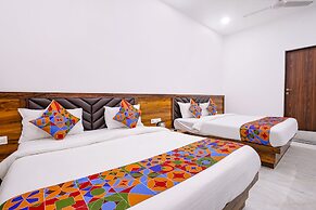 Fabhotel Elvis International