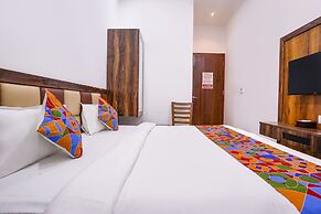 Fabhotel Elvis International