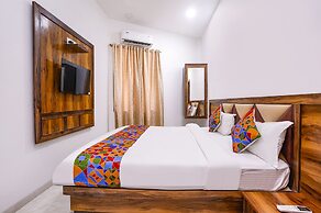 Fabhotel Elvis International