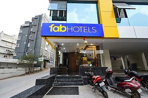 Fabhotel Dlf Inn