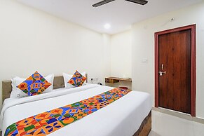 Fabhotel Dlf Inn