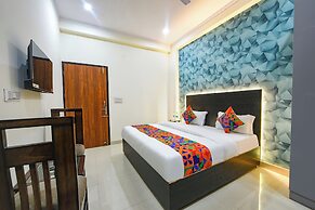 Fabhotel Vr Residency