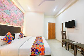 Fabhotel Vr Residency