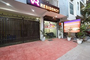 Fabhotel Vr Residency