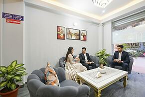 Fabhotel Vr Residency