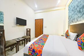 Fabhotel Vr Residency