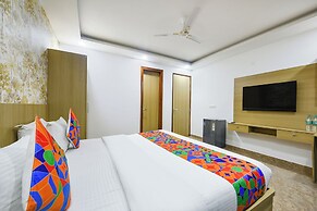 Fabhotel Luxe 8 Stayz