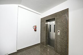 Fabhotel Luxe 8 Stayz