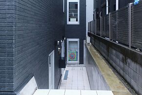 Marine Cove Hatsudai