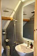 DD Hospitality - May Bach Da Lat