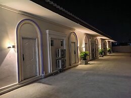 Yusabai Villa Bangpoo