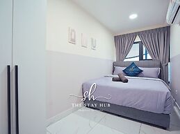 Arte Cheras Luxury Suites by TheStayHub