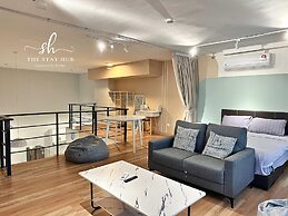 Arte Cheras Luxury Suites by TheStayHub