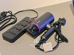 Arte Cheras Luxury Suites by TheStayHub