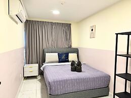 Arte Cheras Luxury Suites by TheStayHub