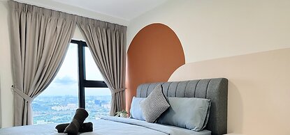 Arte Cheras Luxury Suites by TheStayHub