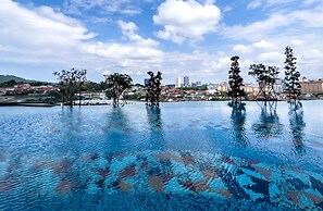 Arte Cheras Luxury Suites by TheStayHub