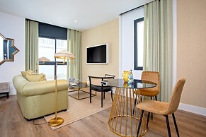 Genteel Home Betis 67